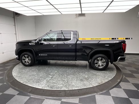 Certified 2025 GMC Sierra 1500 SLE w/ X31 Off-Road Package AWD/4WD image 6
