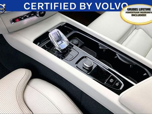 Used 2025 Volvo V60 B5 Cross Country Ultra w/ Protection Package Premier image 18