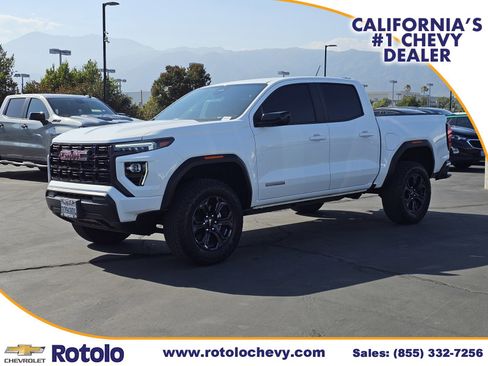 Used 2024 GMC Canyon Elevation w/ Trailering Package RWD image 3