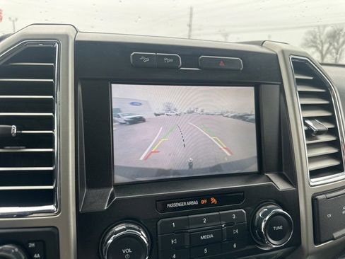 Used 2015 Ford F150 Lariat w/ Equipment Group 501A Mid image 44