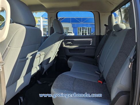 Used 2019 RAM 1500 Big Horn image 11