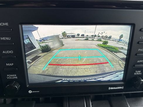 Used 2021 Toyota RAV4 XLE image 21