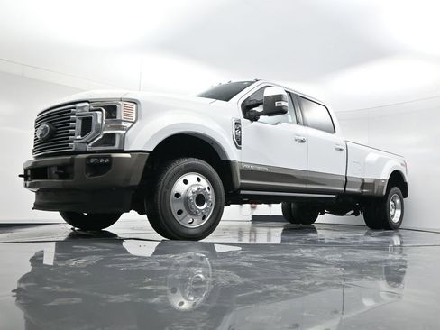 Used 2020 Ford F450 King Ranch w/ King Ranch Ultimate Package image 20