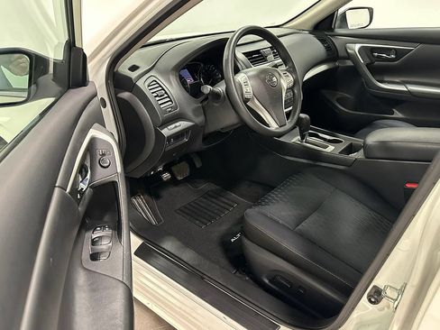 Used 2018 Nissan Altima 2.5 S w/ S Convenience Package FWD image 17