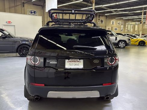 Used 2016 Land Rover Discovery Sport HSE image 11