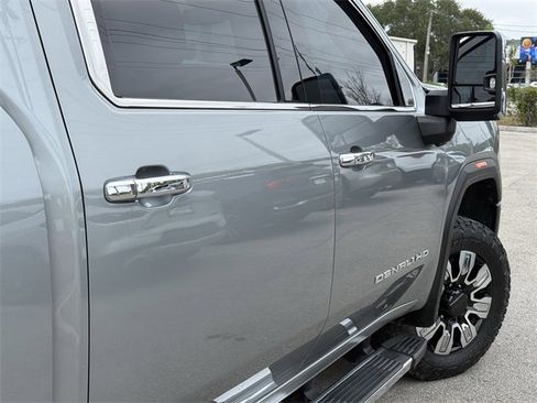 Used 2024 GMC Sierra 2500 Denali w/ Max Trailering Package image 10