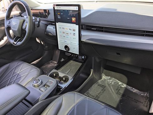 Used 2022 Ford Mustang Mach-E California Route 1 image 13