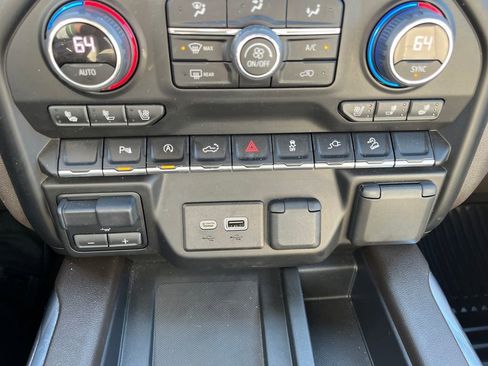 Used 2022 Chevrolet Silverado 1500 LTZ w/ LTZ Convenience Package II image 18