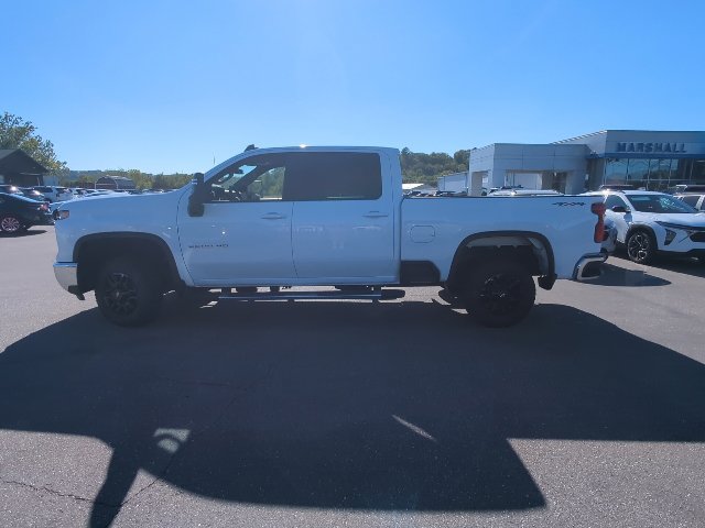 Used 2025 Chevrolet Silverado 2500 LT w/ Convenience Package AWD/4WD image 31