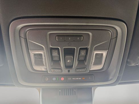 New 2026 Chevrolet Silverado 2500 ZR2 w/ LPO, Dark Essentials Package AWD/4WD image 18