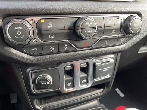 New 2026 Jeep Wrangler Sport image 33