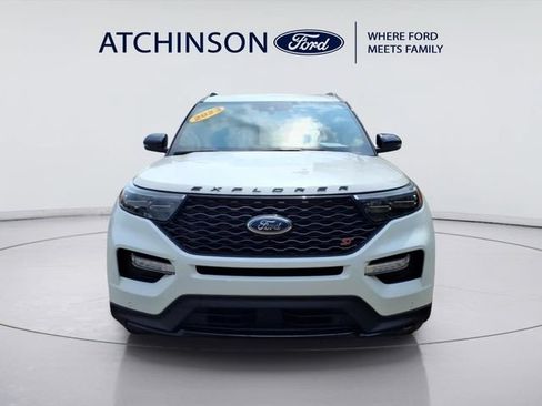 Used 2023 Ford Explorer ST w/ Equipment Group 401A AWD/4WD image 2