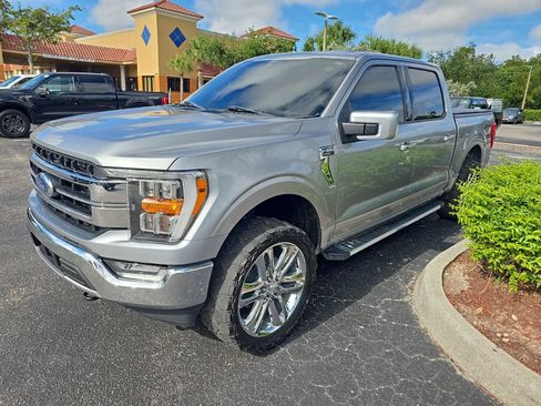 Used 2022 Ford F150 Lariat AWD/4WD image 2