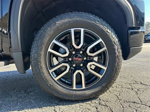 New 2026 GMC Sierra 1500 AT4 w/ AT4 Premium Package image 13
