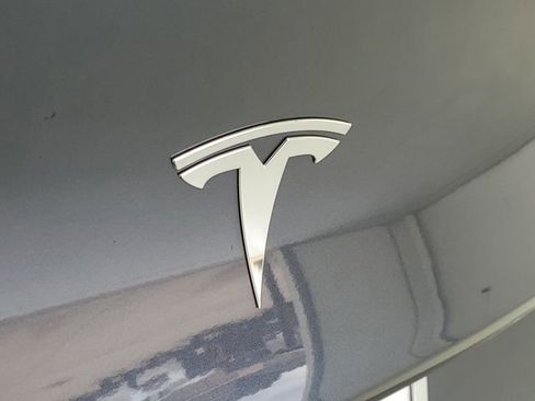 Used 2023 Tesla Model Y Long Range AWD/4WD image 8