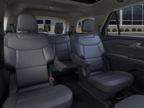 New 2026 Ford Explorer Active AWD/4WD image 11