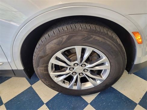 Used 2020 Cadillac XT5 Premium Luxury image 10