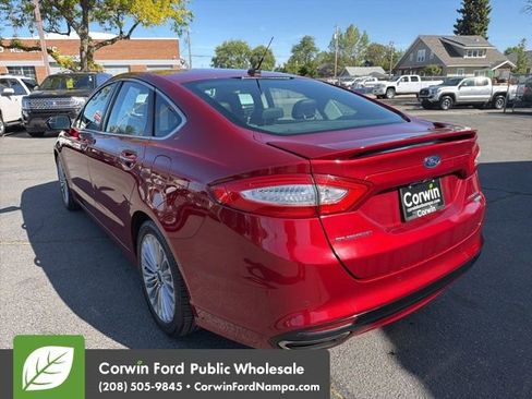 Used 2016 Ford Fusion Titanium FWD image 7