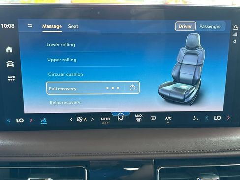 Used 2025 Lincoln Aviator Reserve AWD/4WD image 40