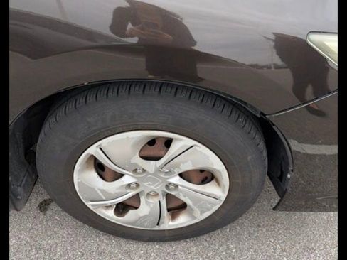 Used 2013 Honda Civic LX image 4