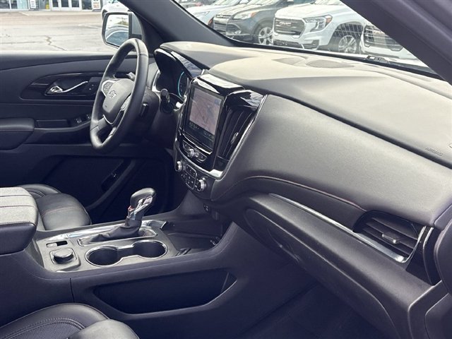 Certified 2023 Chevrolet Traverse RS w/ LPO, Floor Liner Package AWD/4WD image 28