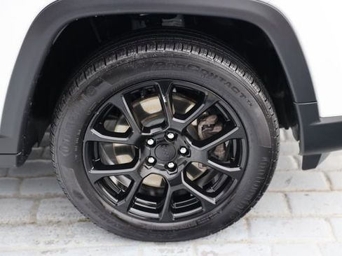 Used 2023 Jeep Compass Altitude w/ Sun and Sound Group image 47