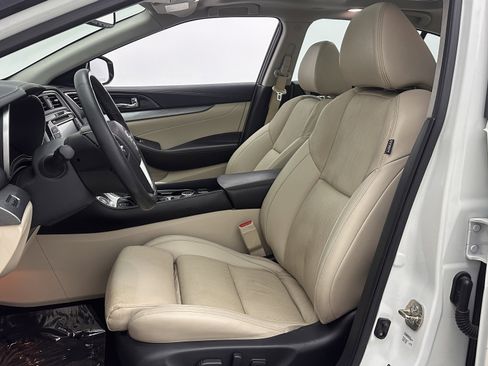 Used 2016 Nissan Maxima 3.5 SL FWD image 15