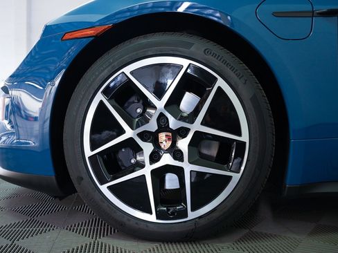 New 2026 Porsche Taycan image 23