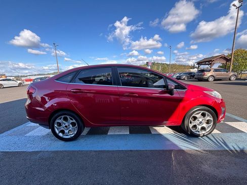 Used 2011 Ford Fiesta SEL w/ 301A Rapid Spec Order Code FWD image 6