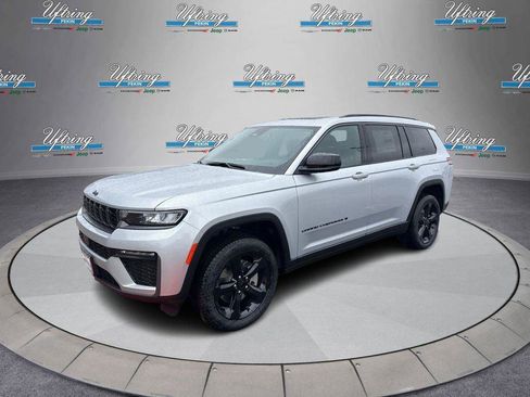 New 2026 Jeep Grand Cherokee L Limited AWD/4WD image 7