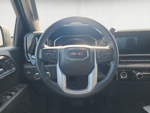 Used 2024 GMC Sierra 1500 Elevation AWD/4WD image 13