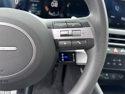 Used 2025 Hyundai Sonata SEL image 22