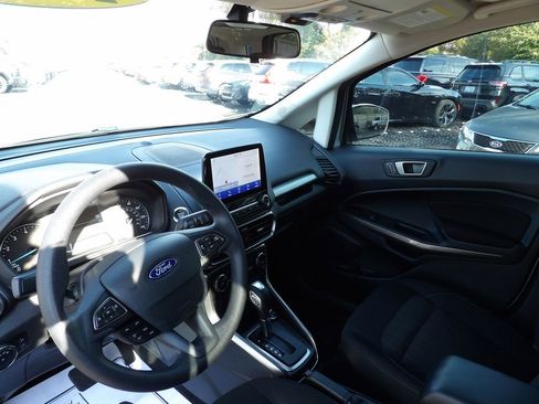 Used 2022 Ford EcoSport SE w/ SE Convenience Package image 12