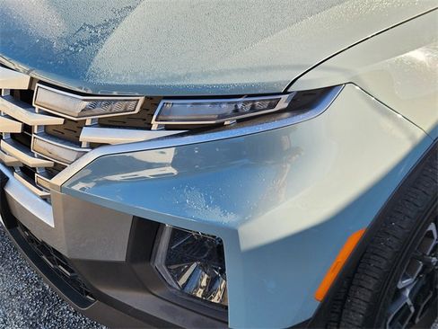 Used 2023 Hyundai Santa Cruz SEL Premium w/ Tow & Go Package image 6