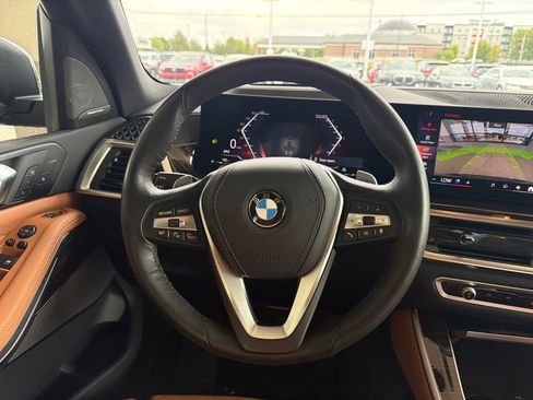 Used 2026 BMW X5 xDrive40i AWD/4WD image 13