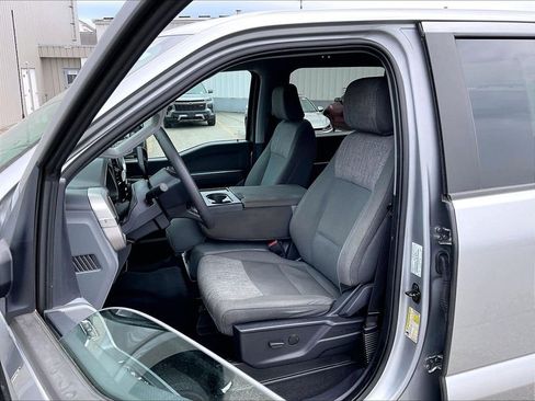 Used 2023 Ford F150 XLT AWD/4WD image 10
