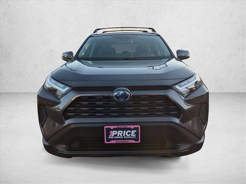 Used 2023 Toyota RAV4 XLE w/ Convenience Package AWD/4WD image 2