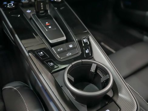 New 2026 Porsche 911 Carrera S RWD image 31