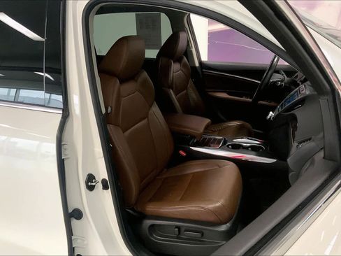 Used 2017 Acura MDX SH-AWD w/ Technology Package image 12