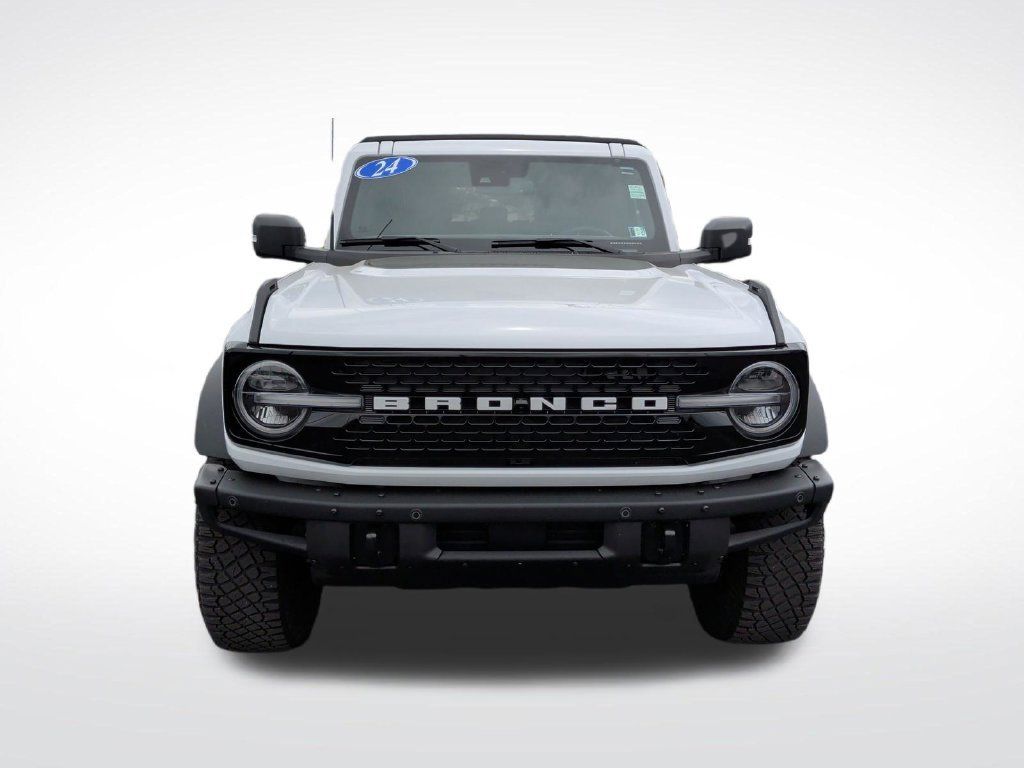 Certified 2024 Ford Bronco Wildtrak AWD/4WD image 11