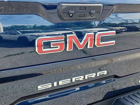 Certified 2023 GMC Sierra 1500 SLT w/ SLT Premium Package AWD/4WD image 30