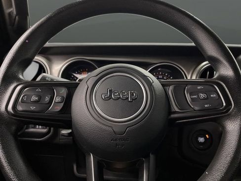 Used 2021 Jeep Wrangler Sport image 14