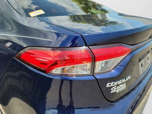 Used 2023 Toyota Corolla LE FWD image 11