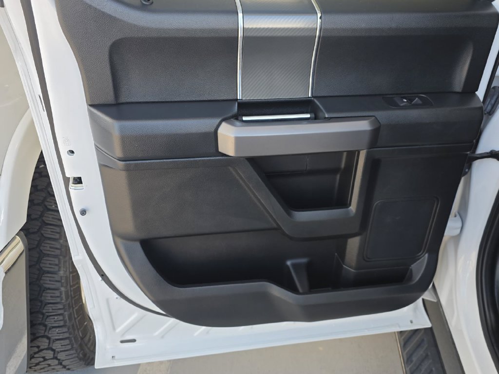 Used 2019 Ford F150 XLT w/ Equipment Group 302A Luxury AWD/4WD image 40