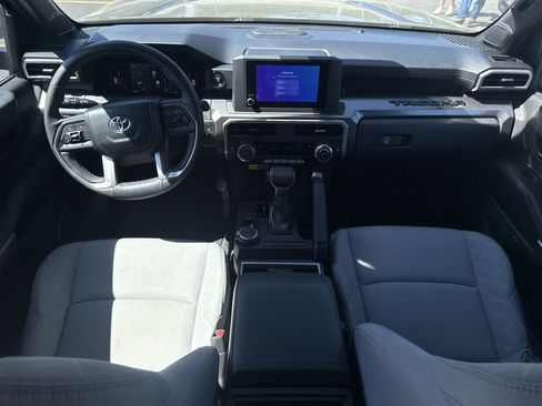 Used 2024 Toyota Tacoma SR5 AWD/4WD image 19