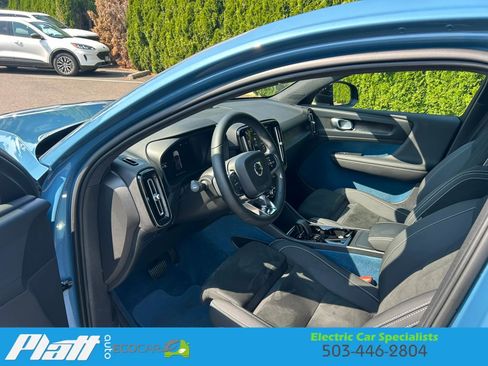 Used 2023 Volvo C40 P8 Recharge Plus AWD/4WD image 13