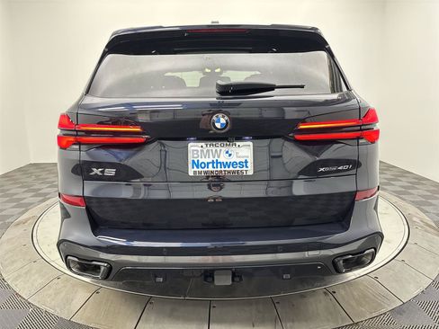 New 2026 BMW X5 xDrive40i w/ M Sport Package AWD/4WD image 15
