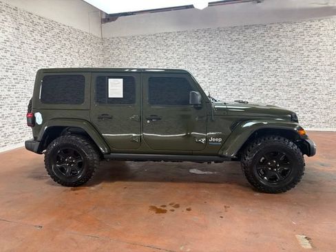 Used 2021 Jeep Wrangler Unlimited Sahara w/ Cold Weather Group AWD/4WD image 8