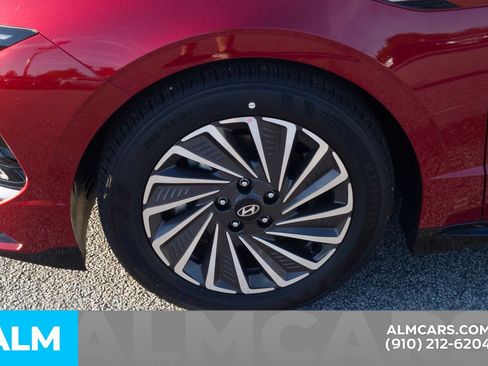 Used 2025 Hyundai Sonata SEL FWD image 10