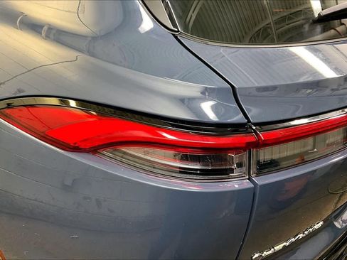 Certified 2025 Toyota Crown Signia image 26